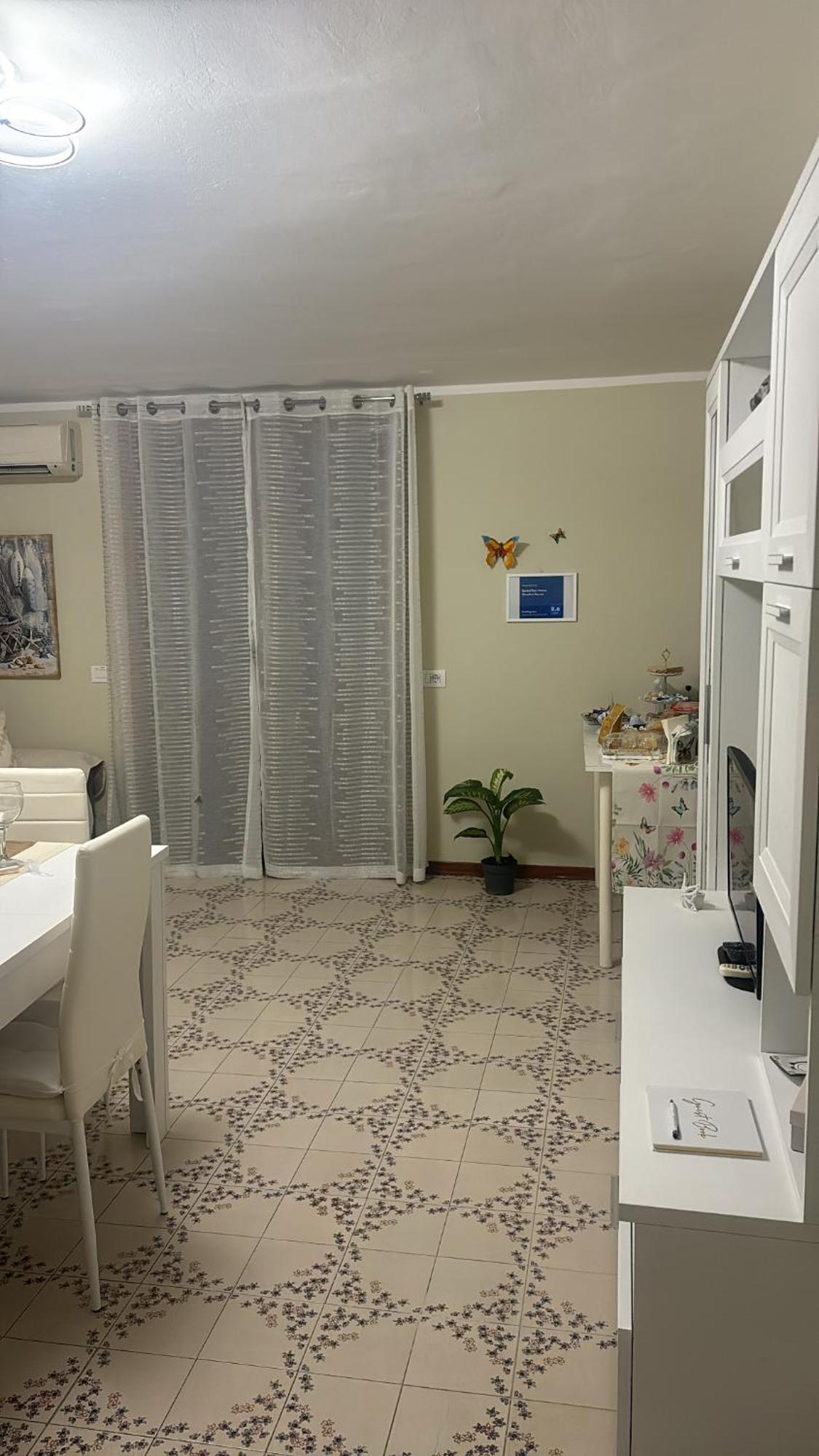 Appartamento Giardini Naxos Butterflies Home Скизо Экстерьер фото