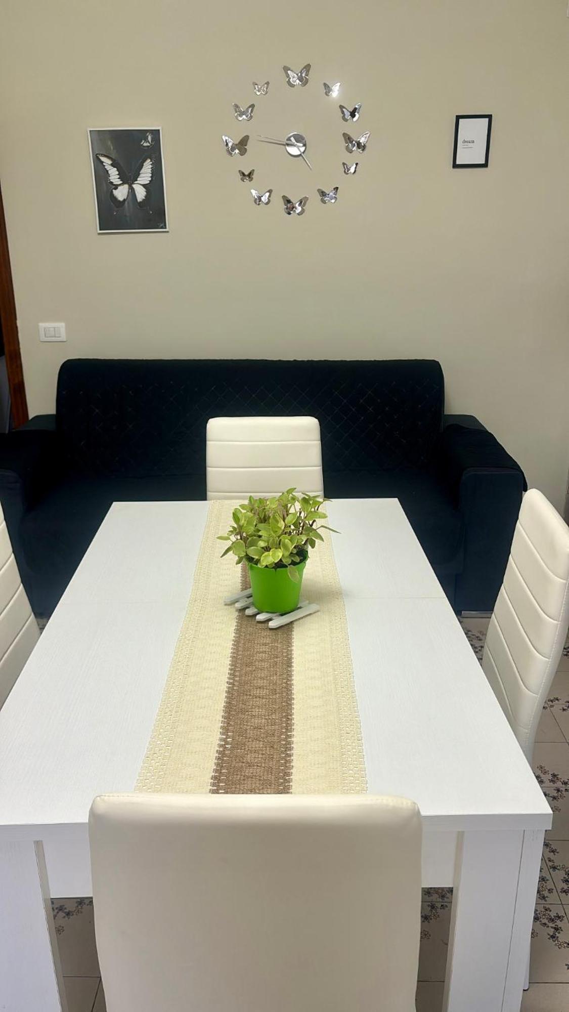 Appartamento Giardini Naxos Butterflies Home Скизо Экстерьер фото